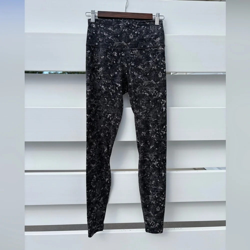 Lululemon Align Crop 21 Leggings-Size: 6-Colors: Multi-LW5BZ05-Preowned, VGC
